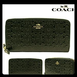 ✌ Black Coach Wallet ✌